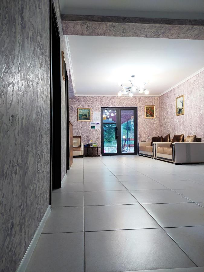 Hotel White Mountains • Თეთრი Მთები Mestia Eksteriør billede