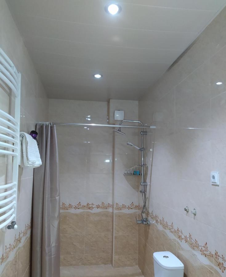 Hotel White Mountains • Თეთრი Მთები Mestia Eksteriør billede